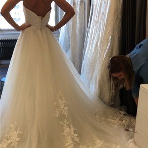 New unworn wedding dress